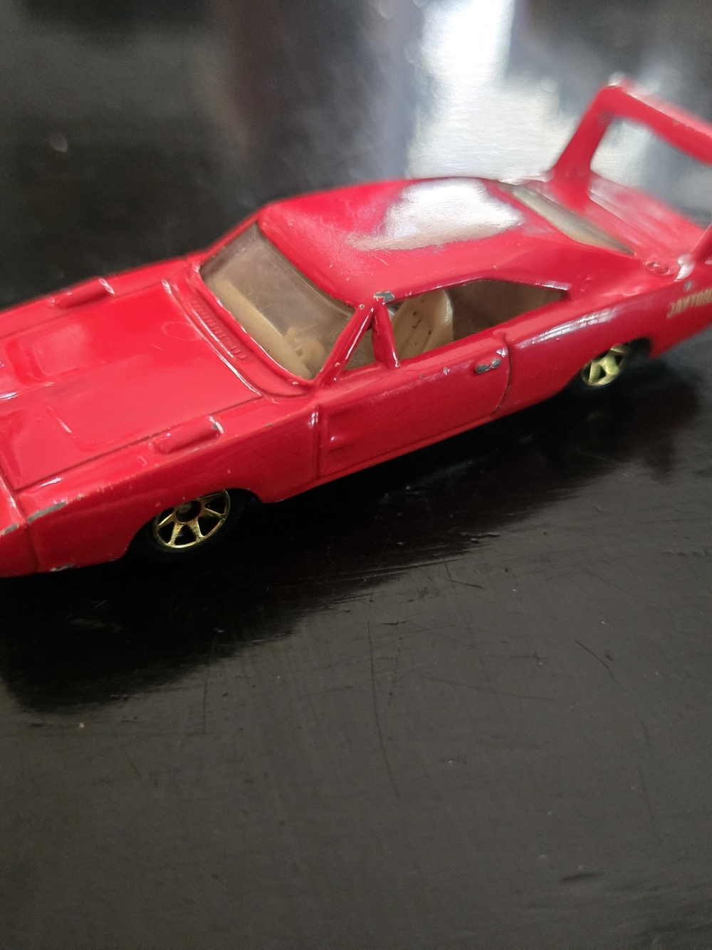 Hotwheels 69 Dodge Charger Daytona